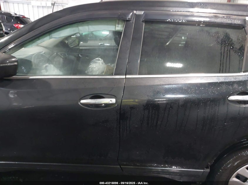 2016 NISSAN ROGUE S/SL/SV - KNMAT2MV7GP607818