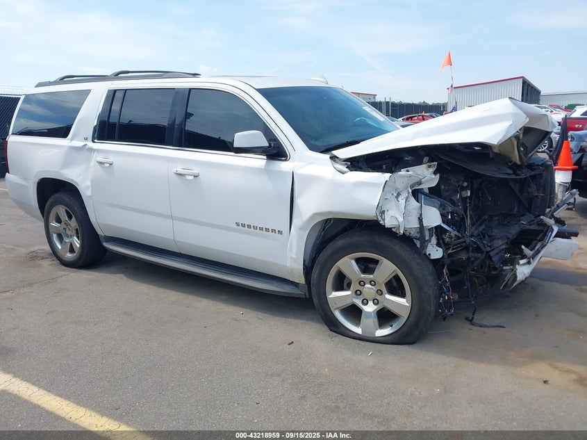 CHEVROLET SUBURBAN LT