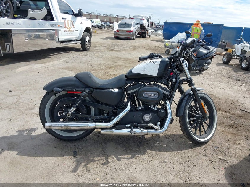 2010 Harley-Davidson Xl883 N VIN: 1HD4LE234AC415060 Lot: 43219102