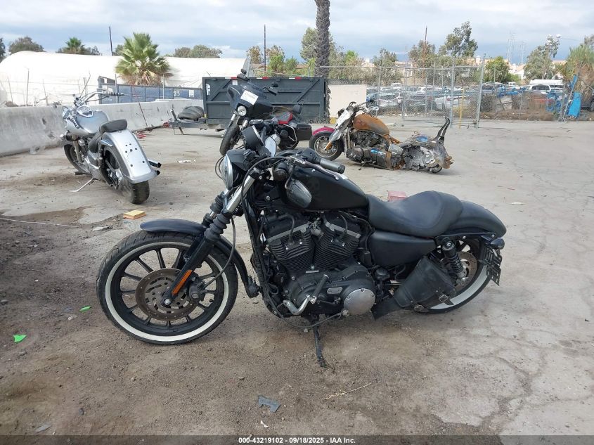 2010 Harley-Davidson Xl883 N VIN: 1HD4LE234AC415060 Lot: 43219102
