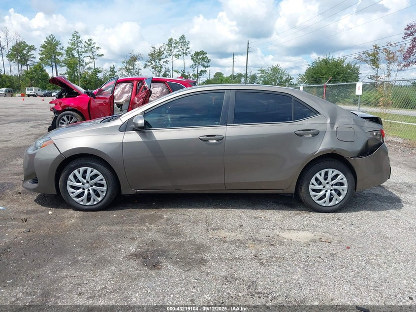2017 Toyota Corolla Le VIN: 5YFBURHE2HP710942 Lot: 43219104