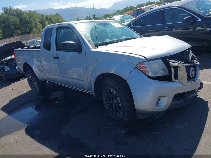 NISSAN FRONTIER SV