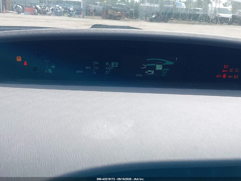 2011 Toyota Prius Two VIN: JTDKN3DU6B5365698 Lot: 43219173