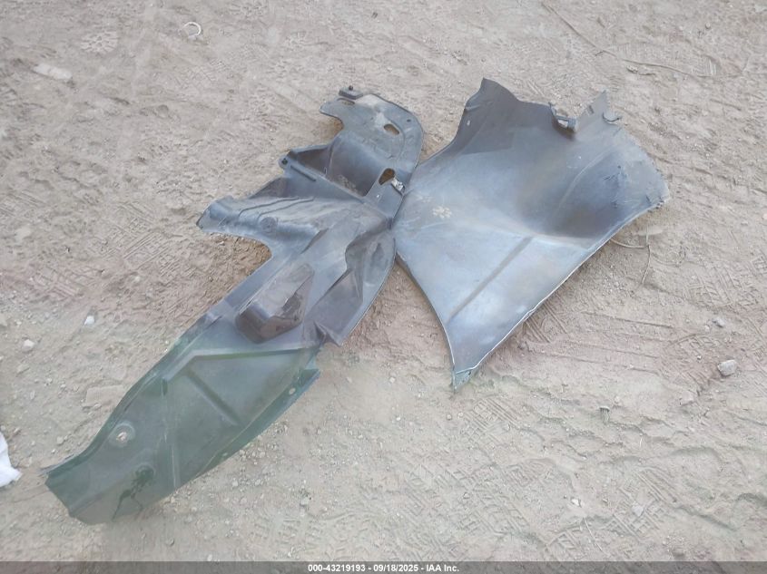 2001 Acura Cl 3.2 Type S VIN: 19UYA42611A027648 Lot: 43219193