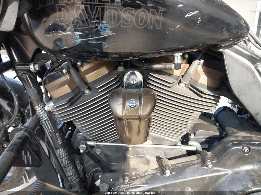 2022 Harley-Davidson Fltrxst VIN: 1HD1ACL25NB662781 Lot: 43219197