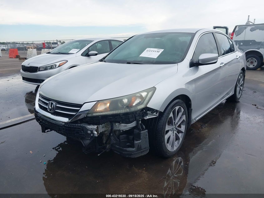 1HGCR2F56EA159710 2014 HONDA ACCORD photo no. 2