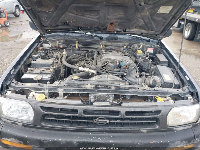 1999 Nissan Pathfinder Le/Se/Xe VIN: JN8AR05Y3XW303861 Lot: 43219502