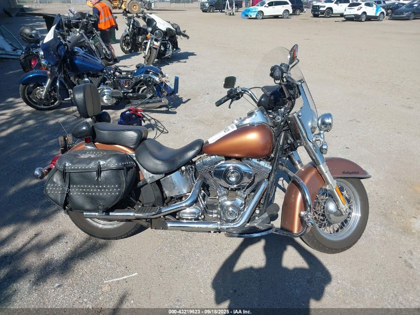 2014 Harley-Davidson Flstc Heritage Softail Classic VIN: 1HD1BWV17EB025684 Lot: 43219523