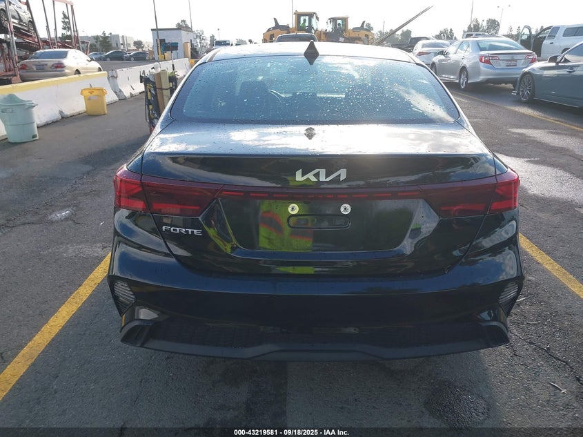 2022 KIA FORTE LXS - 3KPF24AD8NE503786
