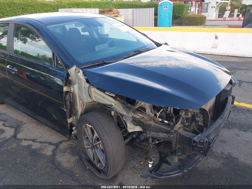 2022 KIA FORTE LXS - 3KPF24AD8NE503786