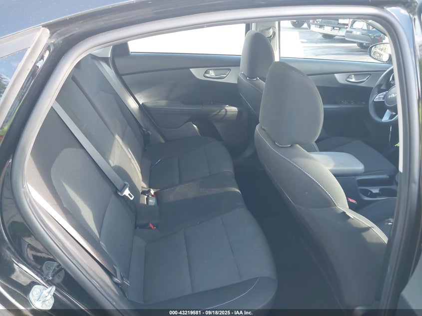 2022 KIA FORTE LXS - 3KPF24AD8NE503786