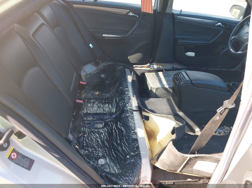 2004 Mercedes-Benz C 320 Sport VIN: WDBRF64JX4F472932 Lot: 43219623