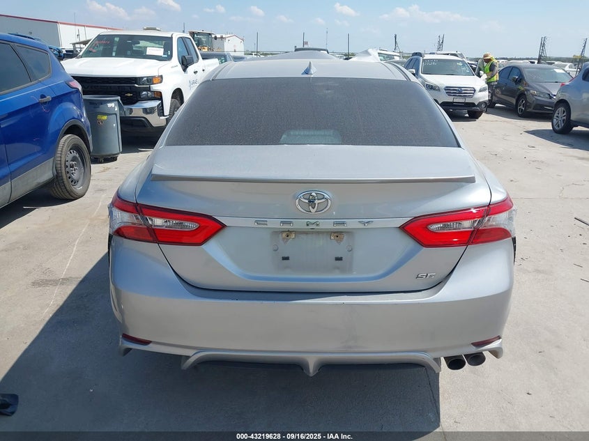 2019 TOYOTA CAMRY SE 4T1B11HK0KU690552