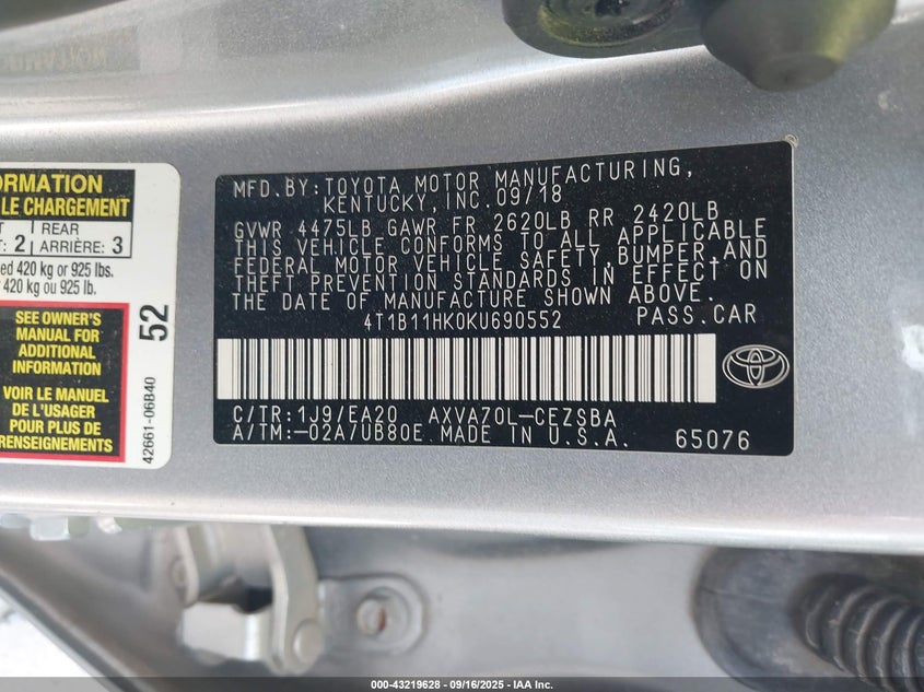 2019 TOYOTA CAMRY SE 4T1B11HK0KU690552