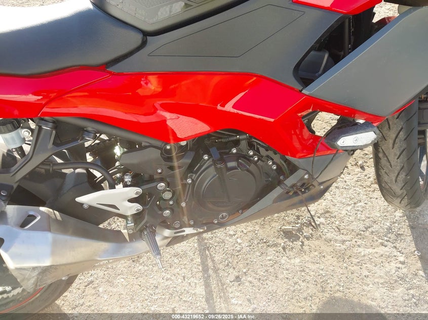 2025 KAWASAKI EX500 A/B - ML5EXGJ11SDA61819