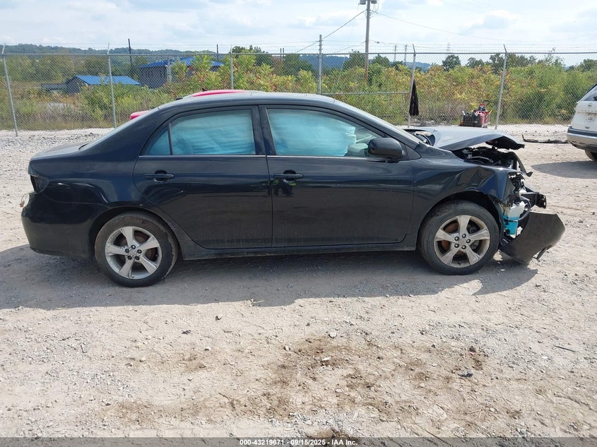 2013 TOYOTA COROLLA LE - 2T1BU4EE2DC945326