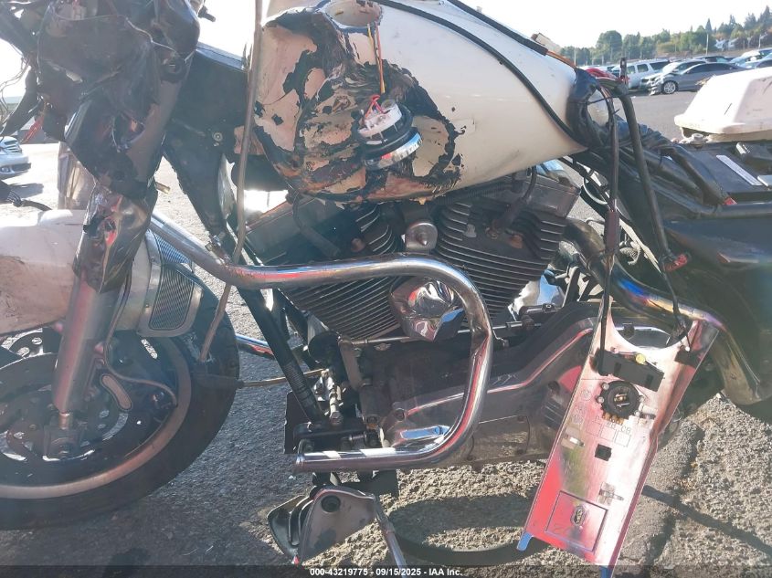 2003 Harley-Davidson Flhpi VIN: 1HD1FHW153Y733456 Lot: 43219775