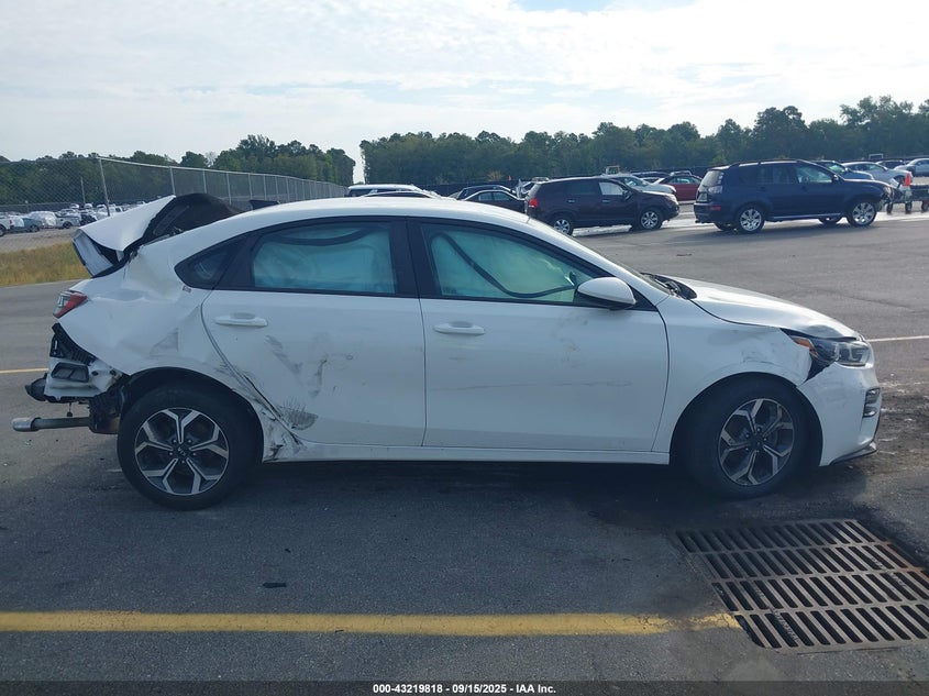 2019 KIA FORTE LXS - 3KPF24AD6KE022169