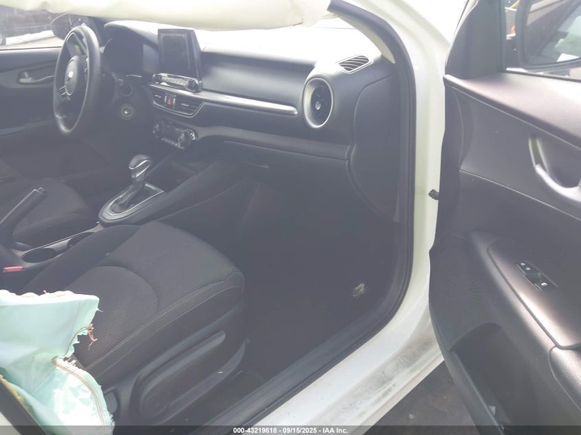 2019 KIA FORTE LXS - 3KPF24AD6KE022169