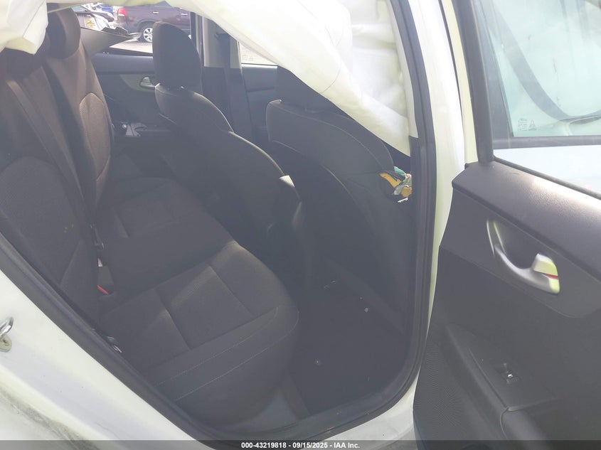 2019 KIA FORTE LXS - 3KPF24AD6KE022169