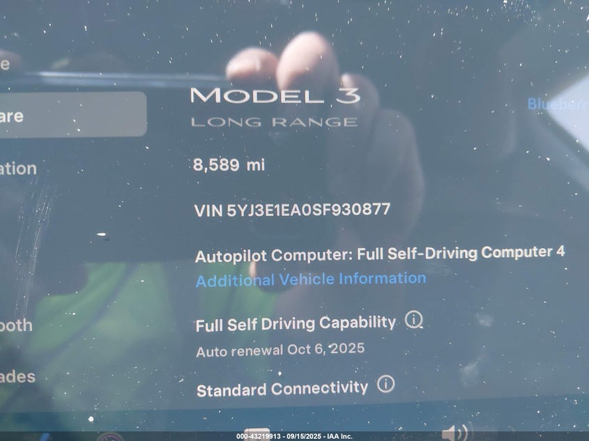 2025 Tesla Model 3 Long Range Rear-Wheel Drive VIN: 5YJ3E1EA0SF930877 Lot: 43219913