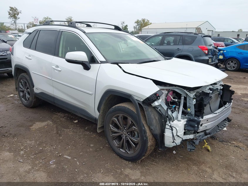TOYOTA RAV4 HYBRID XLE PREMIUM