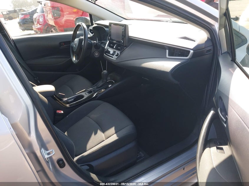 2022 TOYOTA COROLLA LE - JTDEPMAE0NJ190807