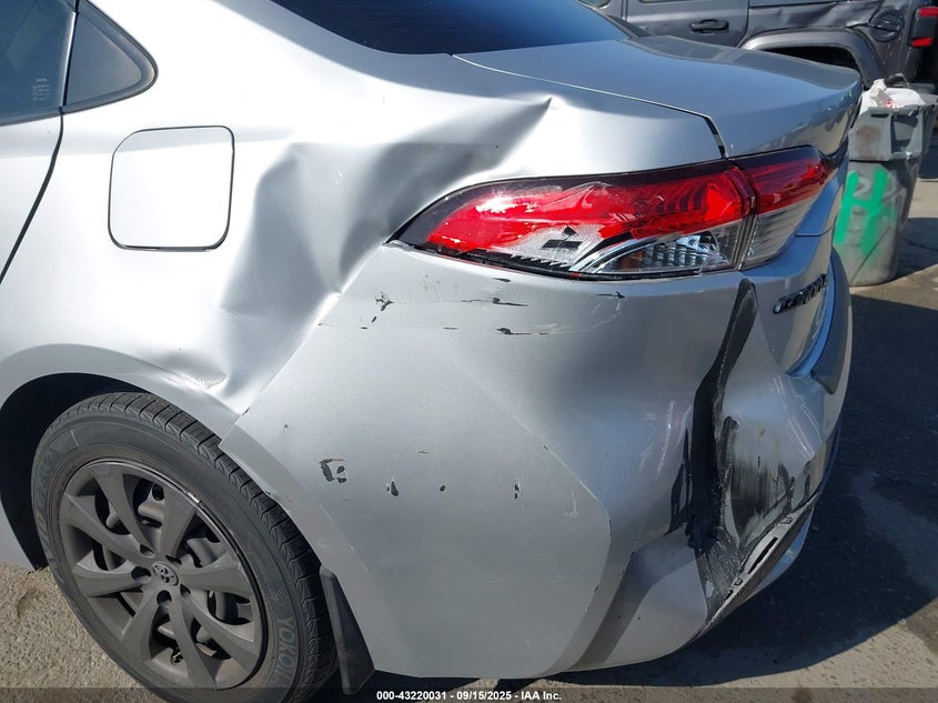 2022 TOYOTA COROLLA LE - JTDEPMAE0NJ190807