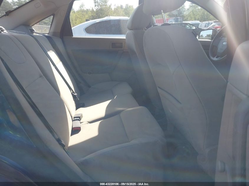 2008 Ford Focus S VIN: 1FAHP34N88W162754 Lot: 43220106