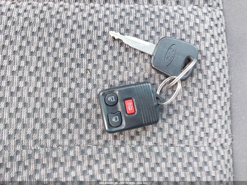 2002 Ford F-150 Lariat/Xlt VIN: 1FTRW076X2KC65094 Lot: 43220126