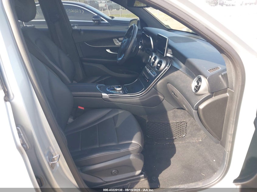 2018 MERCEDES-BENZ GLC 300 4MATIC WDC0G4KB4JV073839