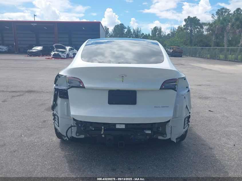 2024 Tesla Model Y Long Range Dual Motor All-Wheel Drive VIN: 7SAYGDEE1RA269794 Lot: 43220275