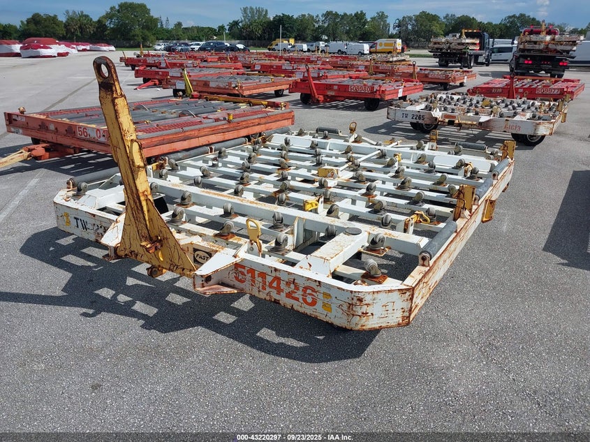 Vin: 00000000000272581, lot: 43714790, equipment waspx a200547d dolly 20162