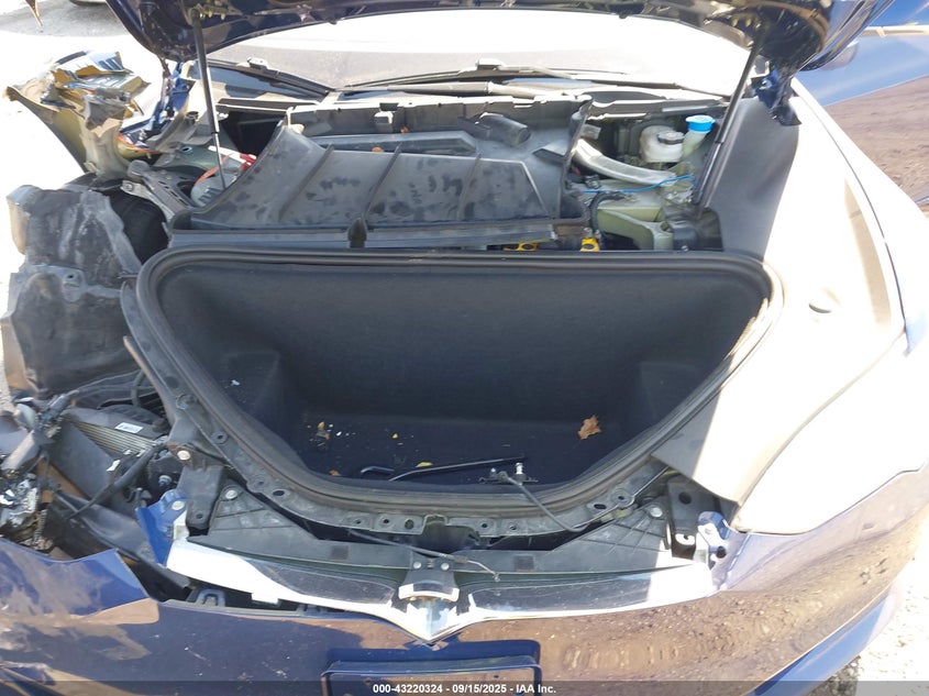 2019 Tesla Model S 100D/Long Range/P100D/Performance VIN: 5YJSA1E43KF330162 Lot: 43220324