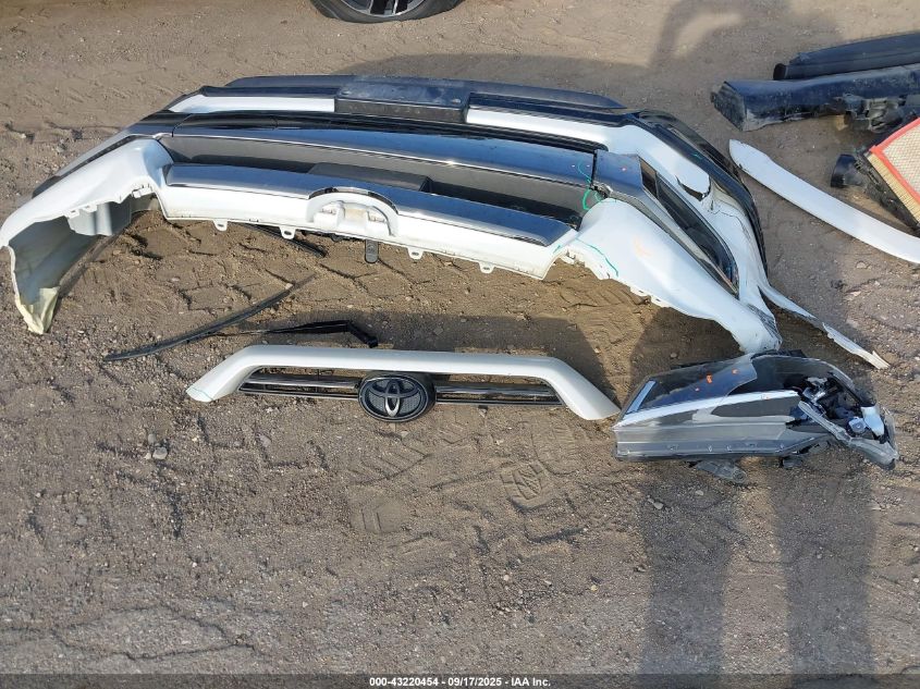 2021 Toyota 4Runner Nightshade Special Edition VIN: JTEJU5JR3M5969136 Lot: 43220454