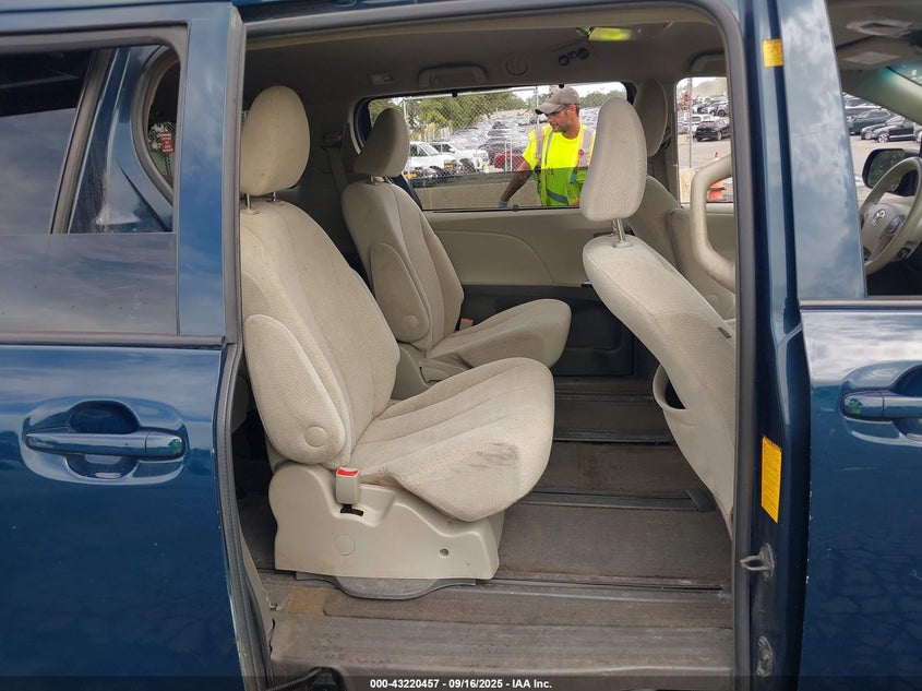 2012 Toyota Sienna Le 7 Passenger VIN: 5TDJK3DC1CS042991 Lot: 43220457