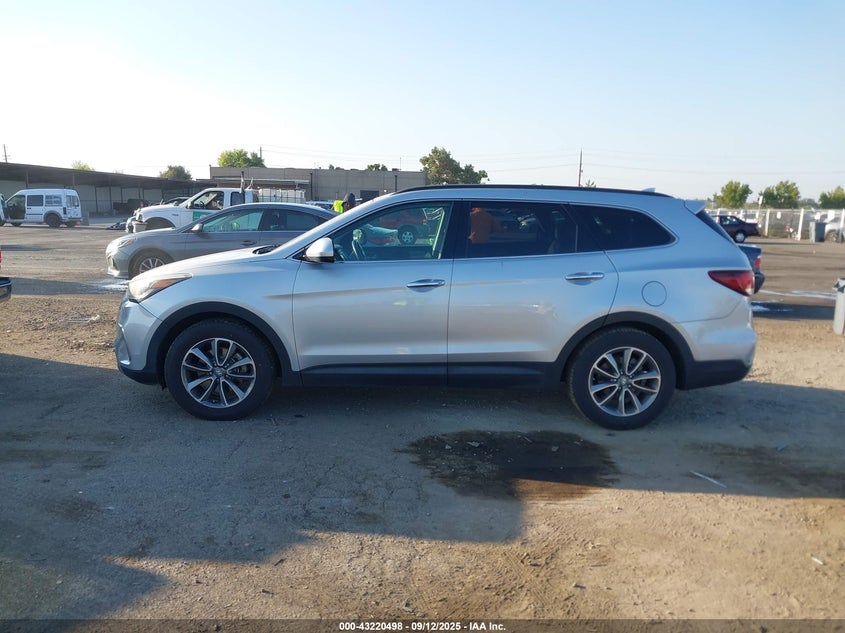 2018 Hyundai Santa Fe Se VIN: KM8SM4HF4JU274675 Lot: 43220498