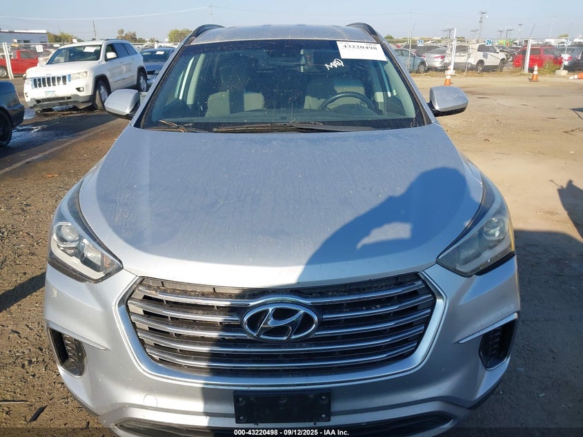 2018 Hyundai Santa Fe Se VIN: KM8SM4HF4JU274675 Lot: 43220498