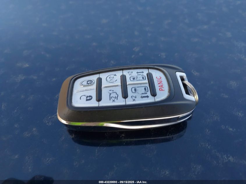 2022 Chrysler Pacifica Touring L VIN: 2C4RC1BG6NR128528 Lot: 43220593