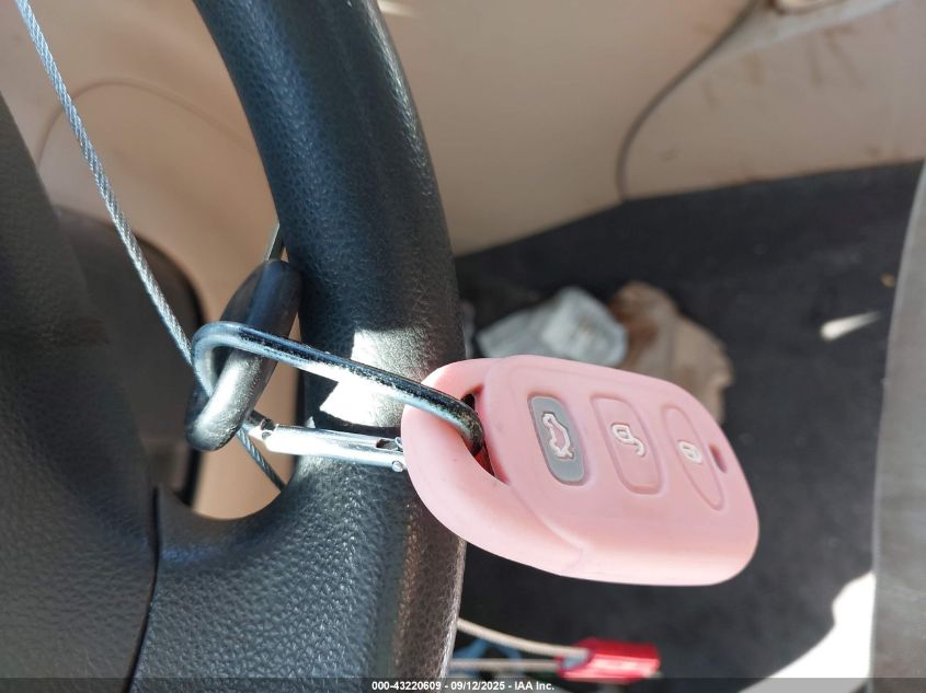 2009 Kia Rondo Lx VIN: KNAFG529X97276251 Lot: 43220609