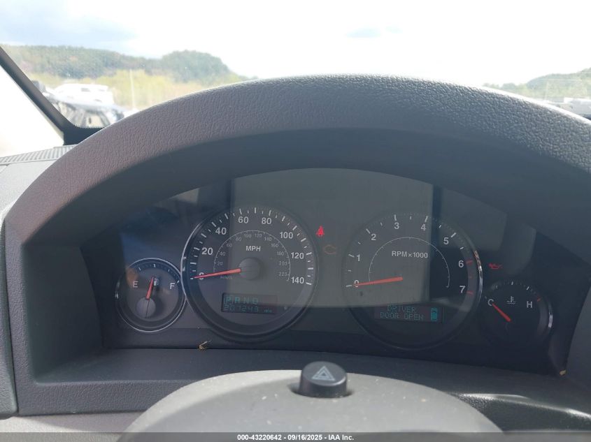 2006 Jeep Grand Cherokee Laredo VIN: 1J4GR48K46C200897 Lot: 43220642