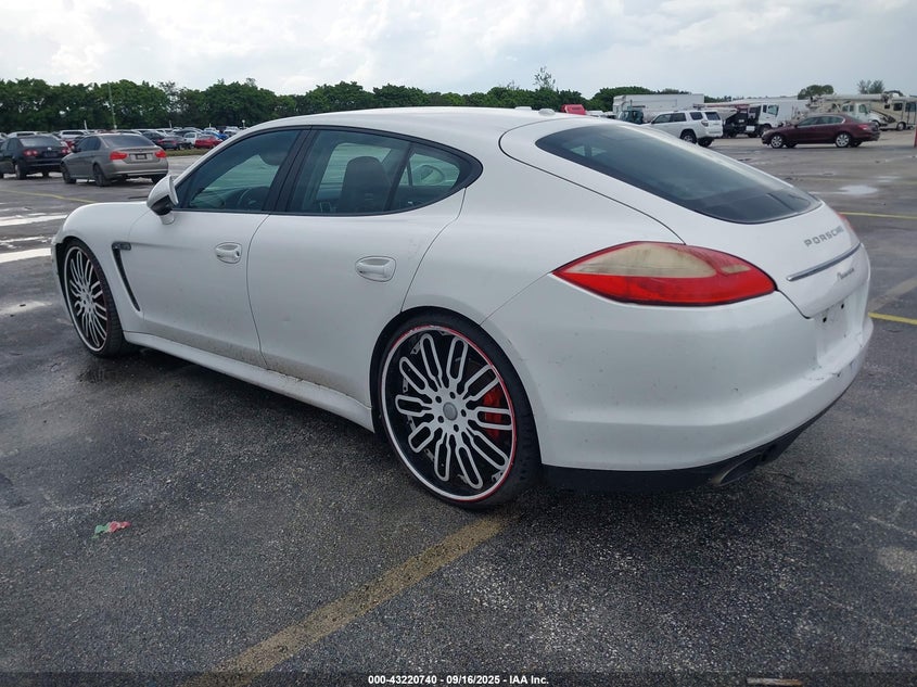 Vin: wp0aa2a71bl017707, lot: 43715233, porsche panamera 4 20113