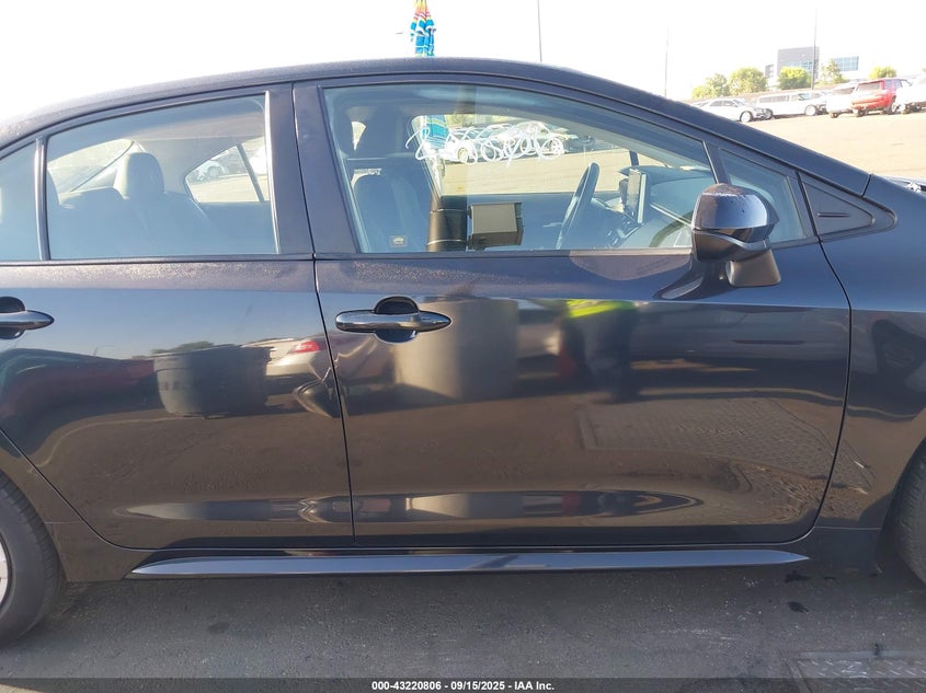 2020 TOYOTA COROLLA LE - JTDEPRAE3LJ024484