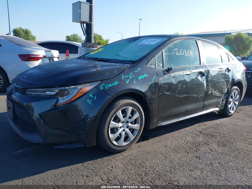 2020 TOYOTA COROLLA LE - JTDEPRAE3LJ024484