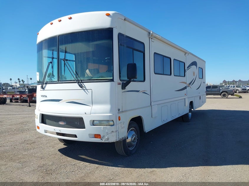 1F6NF53Y260A18238 2007 FORD F550 photo no. 2