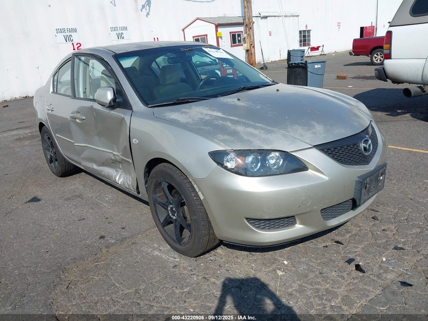 2004 Mazda Mazda3 I gold sedan gasoline JM1BK12F241131702 photo #1