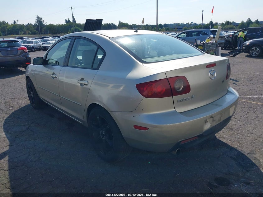 2004 Mazda Mazda3 I gold sedan gasoline JM1BK12F241131702 photo #4