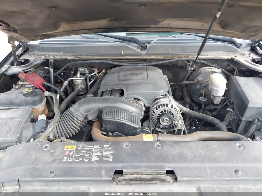 2012 Chevrolet Tahoe Lt VIN: 1GNSKBE03CR317995 Lot: 43220907