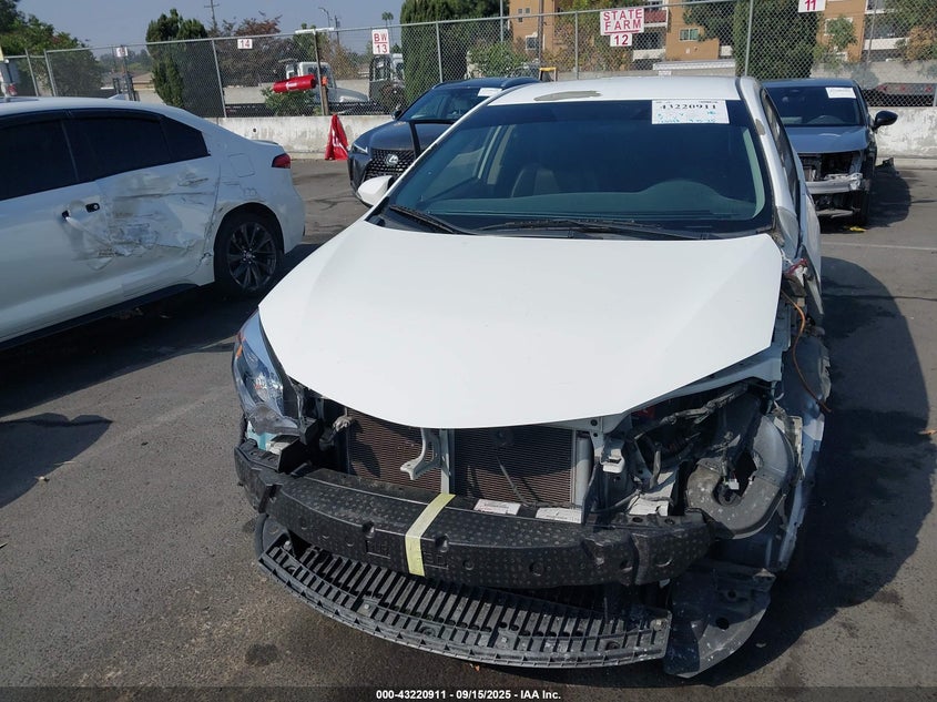 2015 Toyota Corolla S Plus VIN: 5YFBURHE2FP348933 Lot: 43220911