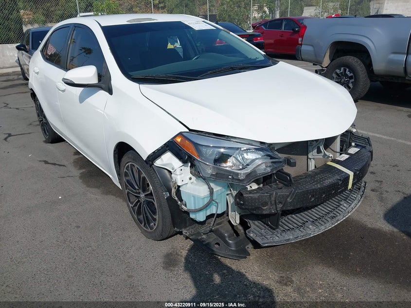 2015 Toyota Corolla S Plus VIN: 5YFBURHE2FP348933 Lot: 43220911